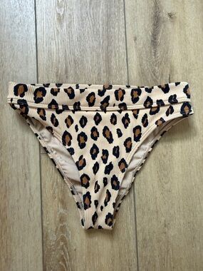 Billabong womens Leopard Print Bikini Bottoms - medium